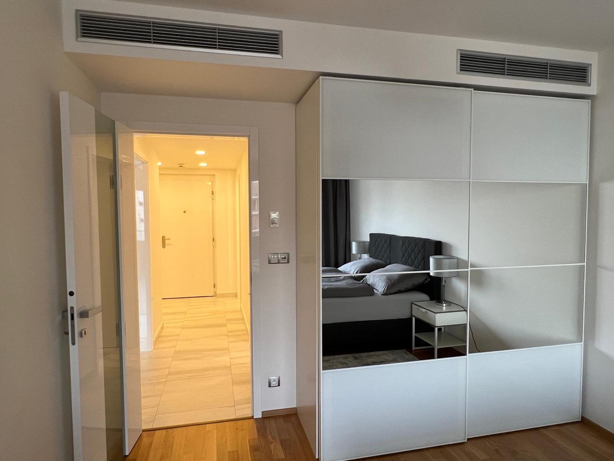 Quiet Apartment In The Centre Прага Екстер'єр фото